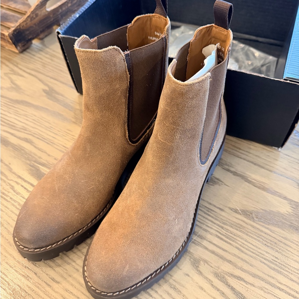 Men’s Thursday Boots Legend Chelsea Boots